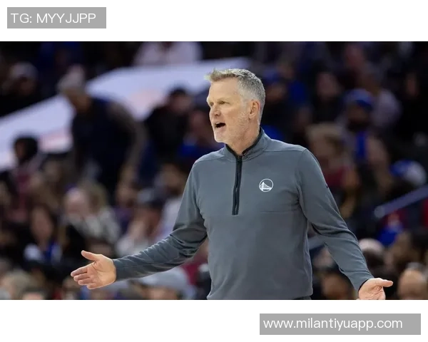 库里赞巴追梦掌控比赛局势末节我只需短暂出场便锁定胜局